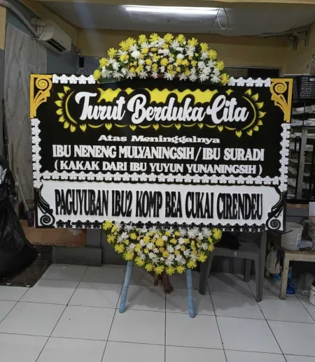 Papan Bunga Duka Bayah