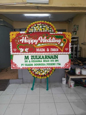 Papan Bunga di Bayah